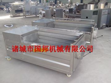 胡萝卜毛刷清洗机 软毛刷清洗机 自动清洗出料清洗机